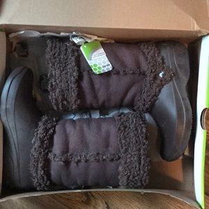 Brand new croc boots